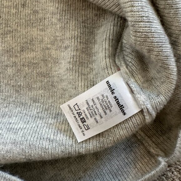 Uncle Studios Grey Wool/Cashmere Sweater - Picture 6 of 6